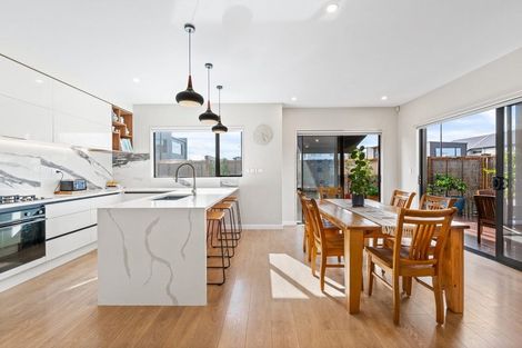 Photo of property in 38 Craigs Way, Hobsonville, Auckland, 0616