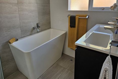 Photo of property in 26 Browns Avenue, Pakuranga, Auckland, 2010