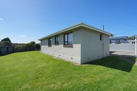 Photo of property in 6 Braemar Street, Kew, Invercargill, 9812