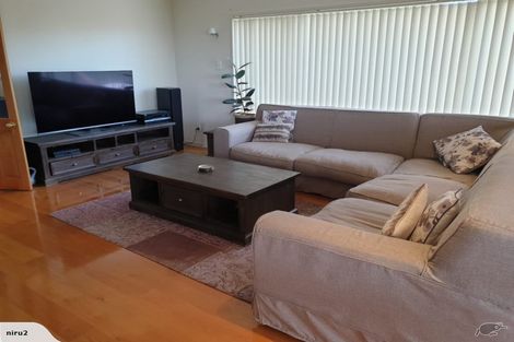 Photo of property in 210 Clovelly Road, Bucklands Beach, Auckland, 2012