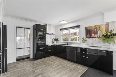 Photo of property in 1 Columba Place, Matua, Tauranga, 3110