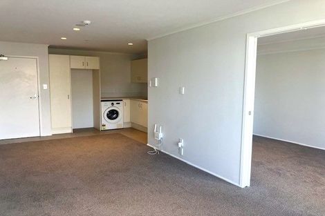 Photo of property in 16e/30 Westward Ho, Glen Eden, Auckland, 0602