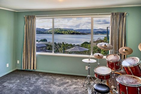 Photo of property in 190 Paremata Road, Paremata, Porirua, 5024