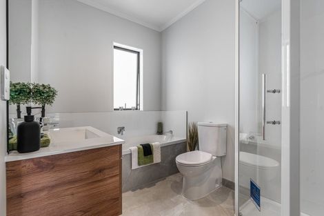 Photo of property in 2/2 Wesley Street, Devonport, Auckland, 0624