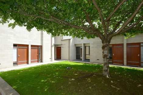 Photo of property in 4/868 Colombo Street, Christchurch Central, Christchurch, 8013