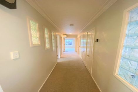 Photo of property in 15 Chatswood Place, Bishopdale, Christchurch, 8051