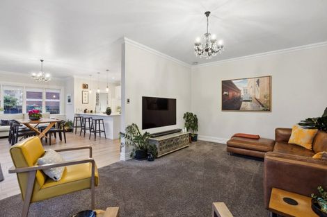 Photo of property in 69 Albert Street, Saint Clair, Dunedin, 9012