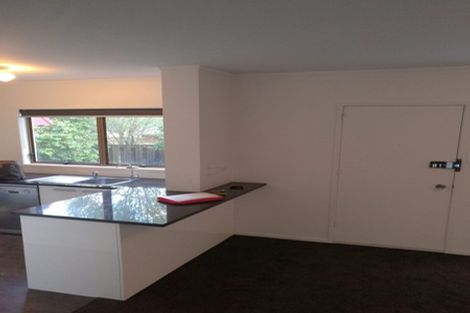 Photo of property in 1/18 Teviot Place, Totara Vale, Auckland, 0629