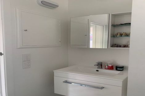 Photo of property in 11 Mount Pleasant Road, Aro Valley, Wellington, 6012