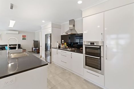 Photo of property in 29 Lynley Park Drive, Omokoroa, 3114