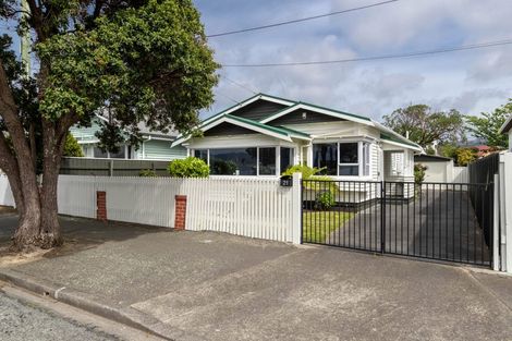 Photo of property in 21 Collins Street, Petone, Lower Hutt, 5012
