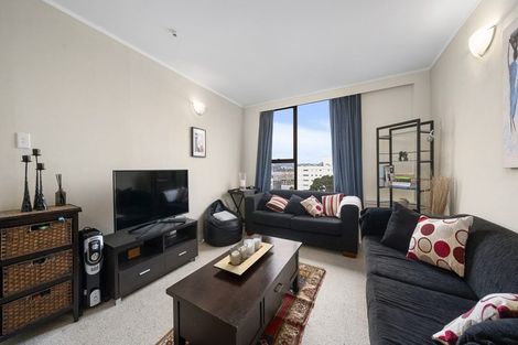Photo of property in Hobson Court Flats, 56/70 Hobson Street, Thorndon, Wellington, 6011