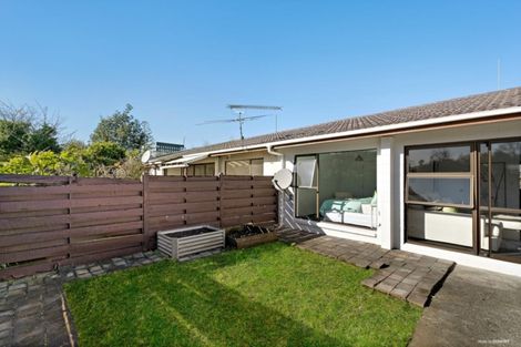 Photo of property in 3/16 Longford Street, Mount Wellington, Auckland, 1060