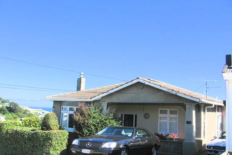 Photo of property in 137 Seatoun Heights Road, Miramar, Wellington, 6022