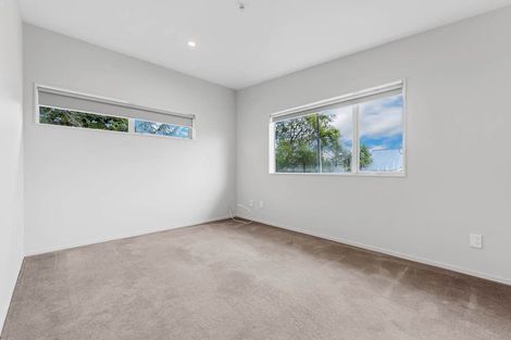 Photo of property in 22/45a Swanson Road, Henderson, Auckland, 0610