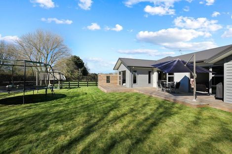 Photo of property in 1567 Kakaramea Road, Ngahinapouri, Hamilton, 3290