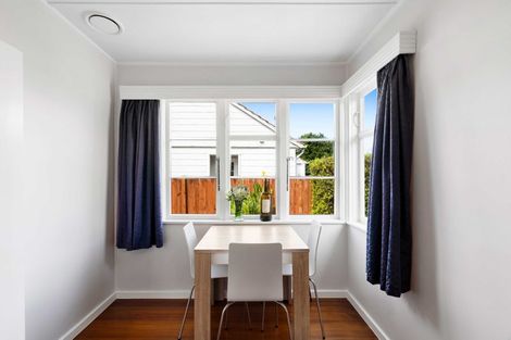 Photo of property in 54 Douglas Mclean Avenue, Marewa, Napier, 4110