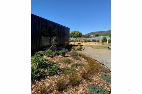 Photo of property in 43 Rhodes Street, Waimate, 7924