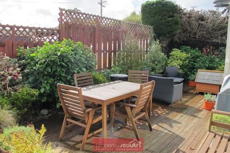 Photo of property in 122 Larnach Road, Vauxhall, Dunedin, 9013