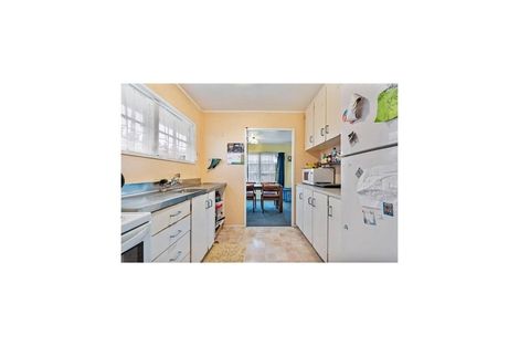 Photo of property in 1 Iris Place, Clendon Park, Auckland, 2103