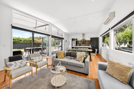 Photo of property in 15 Esther Street, Martinborough, 5711