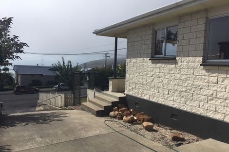 Photo of property in 36 Ure Street, South Hill, Oamaru, 9400