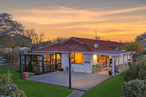 Photo of property in 14 George Street, Pleasant Point, 7903