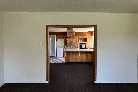 Photo of property in 25 Pyle Road West, One Tree Point, 0118