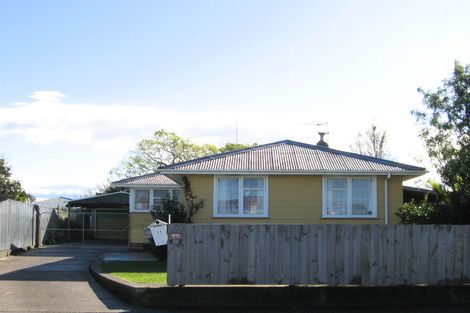 Photo of property in 11 Neal Crescent, Onekawa, Napier, 4110