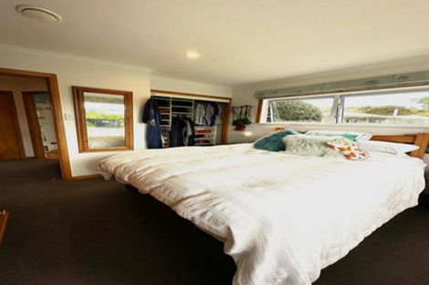 Photo of property in 18 Whitby Road, Britannia Heights, Nelson, 7010