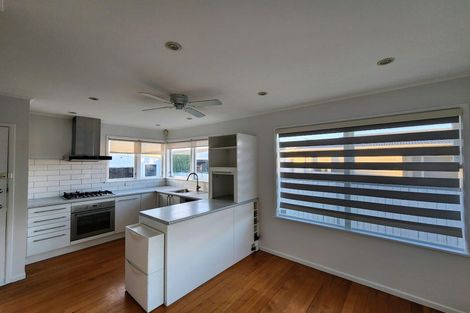 Photo of property in 8 Celtic Crescent, Ellerslie, Auckland, 1051