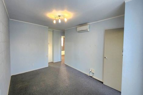 Photo of property in 4/174 Birkdale Road, Birkdale, Auckland, 0626