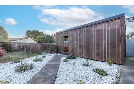 Photo of property in 11 Quebec Place, Wainoni, Christchurch, 8061