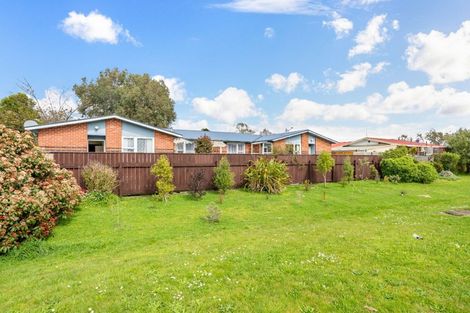 Photo of property in 2/113 Clouston Park Road, Clouston Park, Upper Hutt, 5018