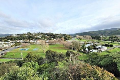 Photo of property in 27a Thomas Street, Stokes Valley, Lower Hutt, 5019