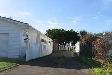 Photo of property in 14 The Quarterdeck, Whitby, Porirua, 5024