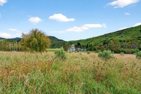 Photo of property in 5528 Castlepoint Road, Tinui, Masterton, 5889