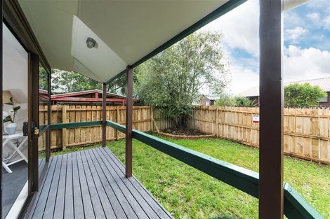Photo of property in 6/390 West Coast Road, Glen Eden, Auckland, 0602