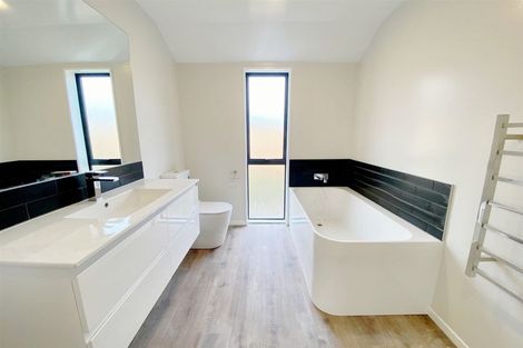 Photo of property in 28b Hilton Drive, Amberley, 7410