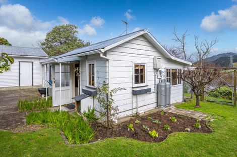 Photo of property in 64 Great South Road, Taupiri, 3721