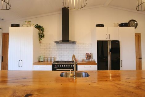 Photo of property in 228 Matapouri Road, Tutukaka, Whangarei, 0173