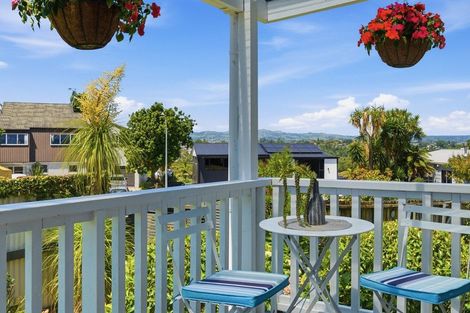 Photo of property in 2 Ely Place, Bethlehem, Tauranga, 3110