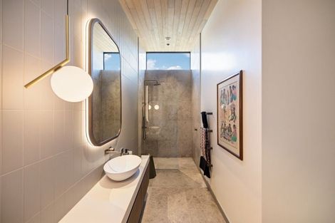 Photo of property in Meadowstone Alpha Series, 6 Petalite Lane, Wanaka, 9305