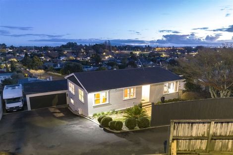 Photo of property in 84 Cambridge Road, Hillcrest, Hamilton, 3216