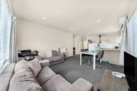 Photo of property in 130 Gadsby Road, Favona, Auckland, 2024