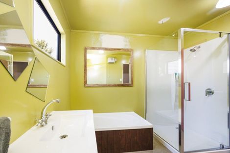 Photo of property in 135 Zigzag Road, Pohangina, Feilding, 4775