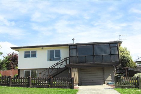 Photo of property in 28 Maitland Avenue, Stoke, Nelson, 7011