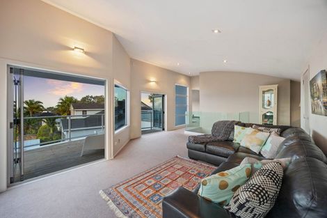 Photo of property in 151 Pah Road, Cockle Bay, Auckland, 2014