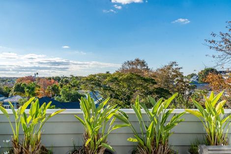 Photo of property in 10 Calliope Road, Devonport, Auckland, 0624