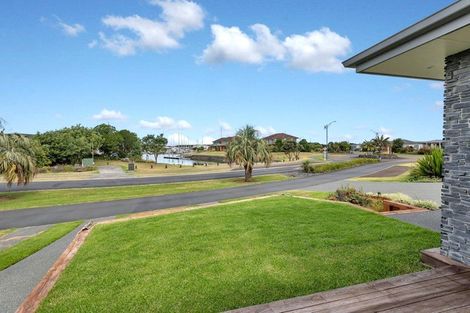 Photo of property in 44 Mariners Haven, One Tree Point, 0118